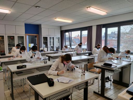 imgly_1217519381130795519